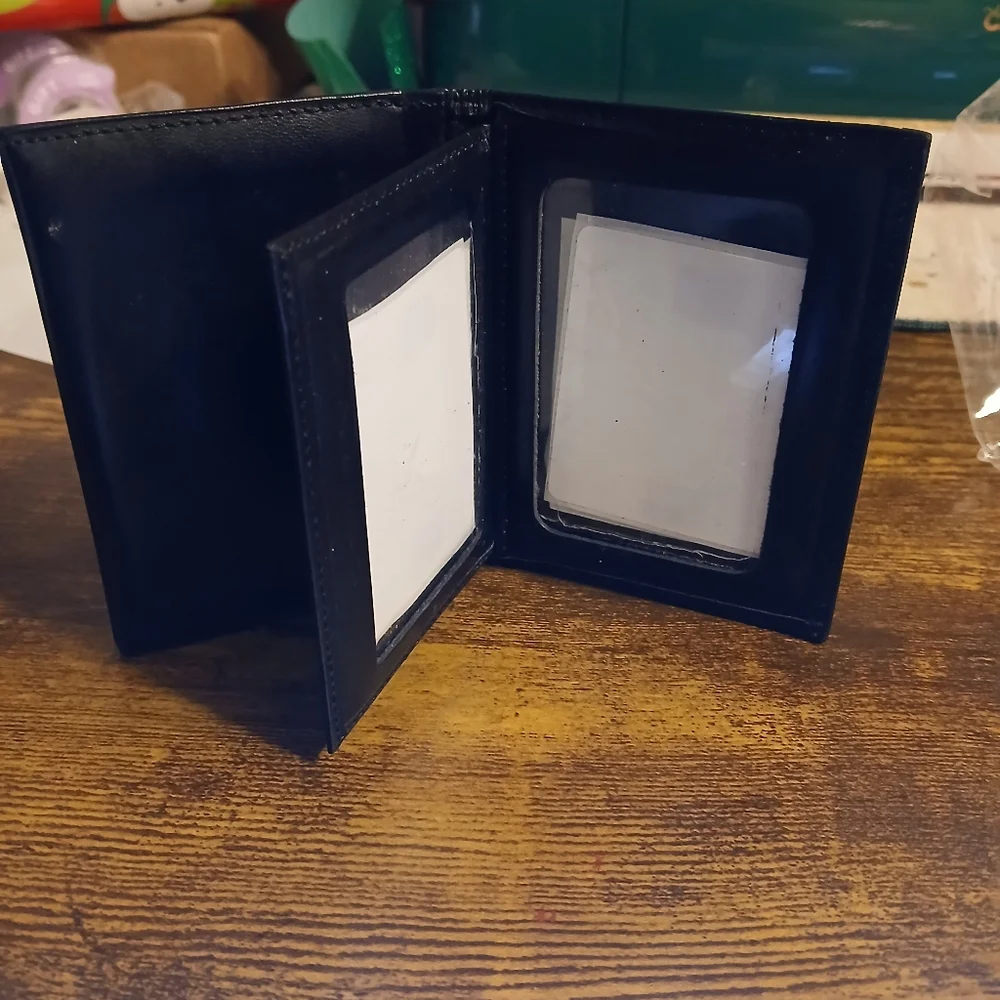 Burberrys Wallet With Scarf